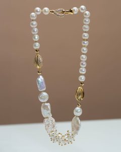 Murmure de la Mer Necklace